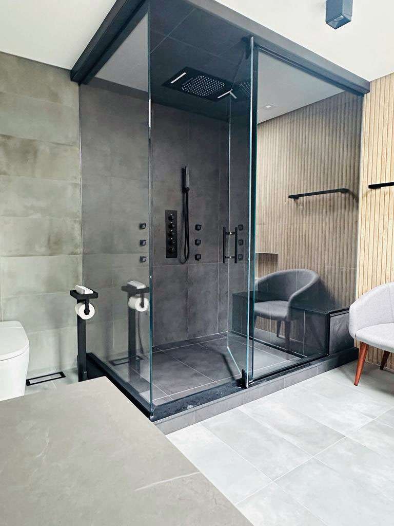 3 shower